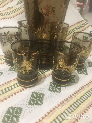 Кувшин со стаканами