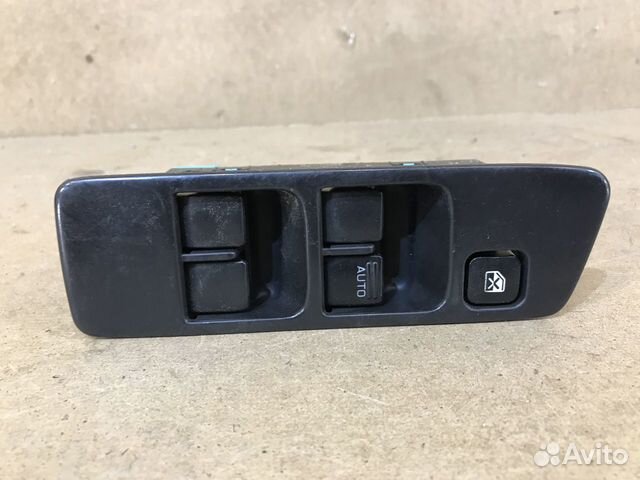 Блок кнопок Subaru Forester SF Блок кнопок Subaru Forester SF