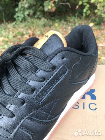 Кроссовки из натуральной кожи Рибок 43