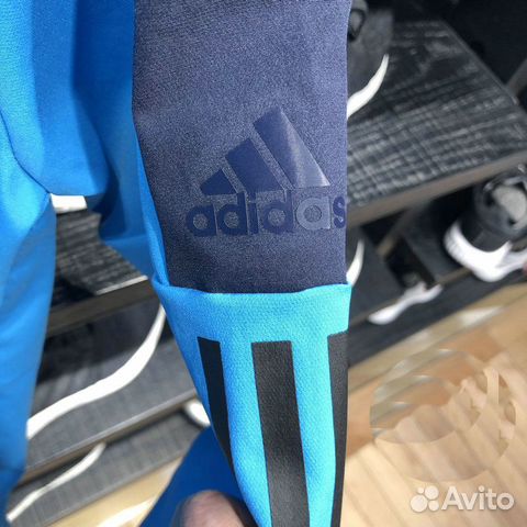 Ветровка Adidas dv0941 новая Ветровка Adidas dv0941 новая