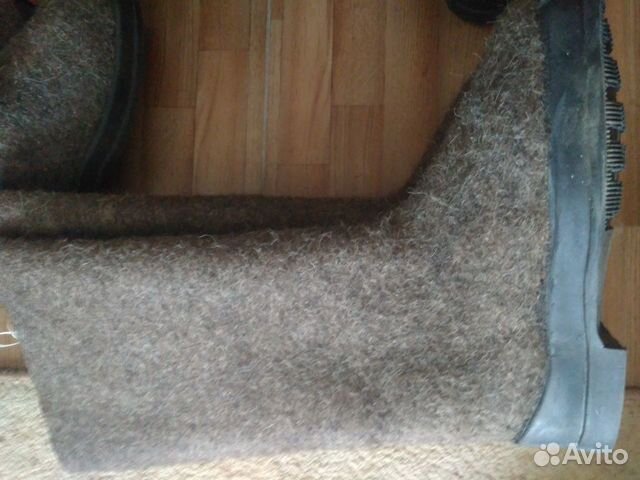 Валенки на резиновой подошве 47 и 44 Валенки на резиновой подошве 47 и 44