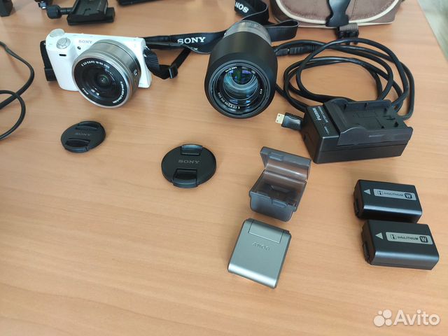 Sony NEX 5T фотоаппарат со сменным объективом Sony NEX 5T фотоаппарат со сменным объективом