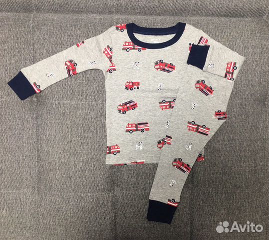 Новая пижама carters 12-18м Новая пижама carters 12-18м
