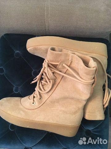 Ботинки новые бежевые