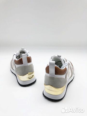Кроссовки Кроссовки