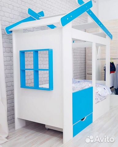 Новая детская кровать домик с матрасом Новая детская кровать домик с матрасом