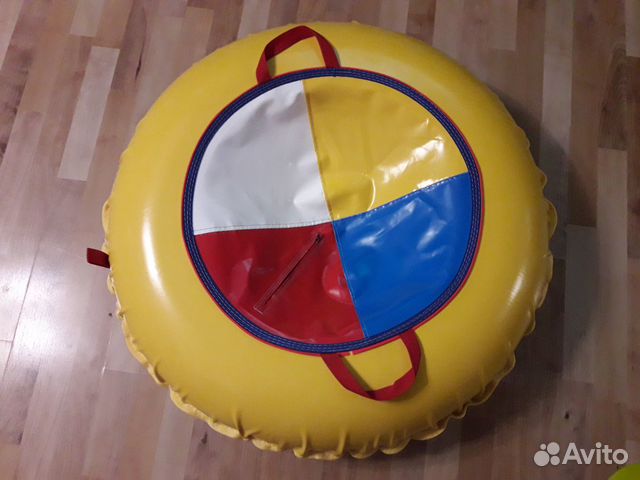 Neue Tubing mit Reflexstreifen
