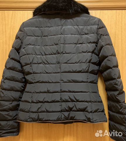 Пуховик куртка женский Armani Jeans Пуховик куртка женский Armani Jeans