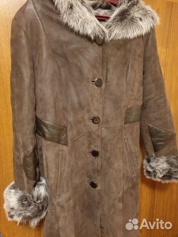 Новая Дубленка с капюшоном Новая Дубленка с капюшоном