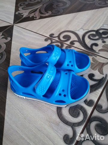 Сандалии crocs Сандалии crocs