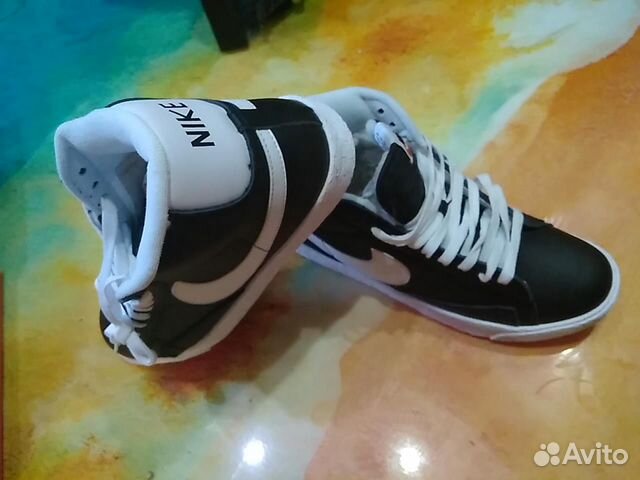 Кроссовки Nike