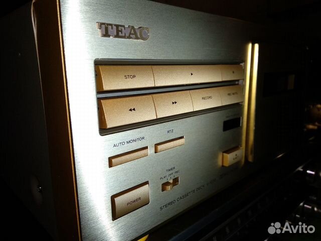 Кассетная дека Teac 1030