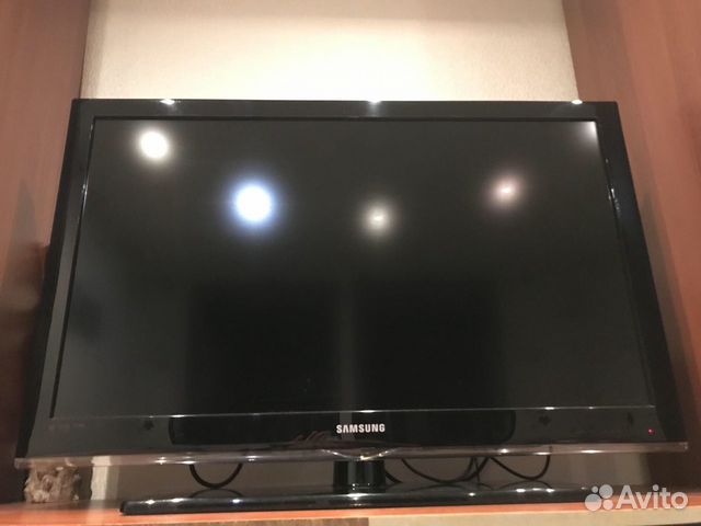 Телевизор SAMSUNG LE-37B530P7 37 Телевизор SAMSUNG LE-37B530P7 37