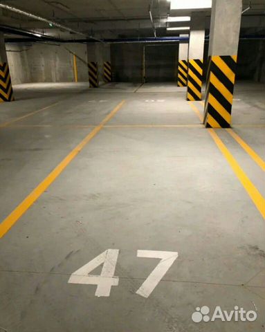 Машиноместо, 13 м²