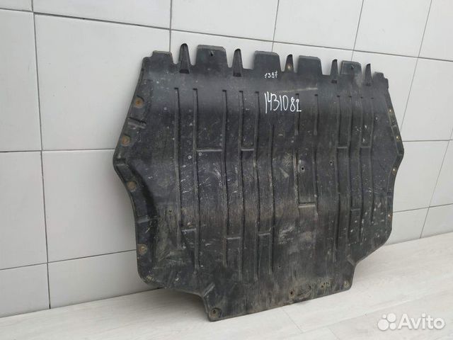 Защита двигателя 1K0825237AG VW Golf VI 2009-2013