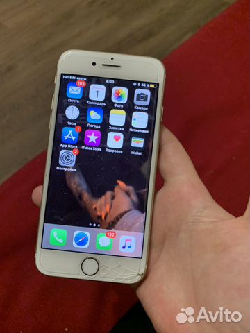 Телефон iPhone