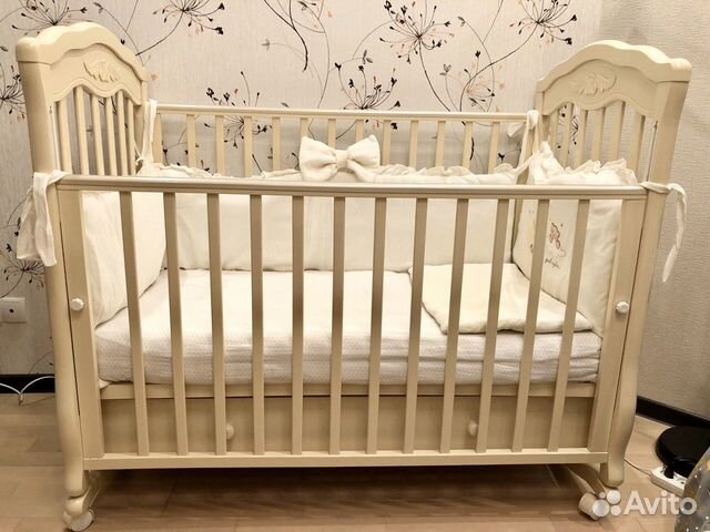 Кроватка в полном комплекте
