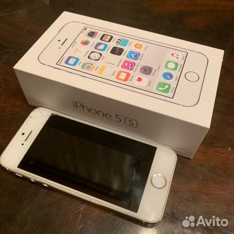 Телефон iPhone Телефон iPhone