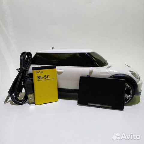 Музыкальный центр в виде автомобиля mini Музыкальный центр в виде автомобиля mini