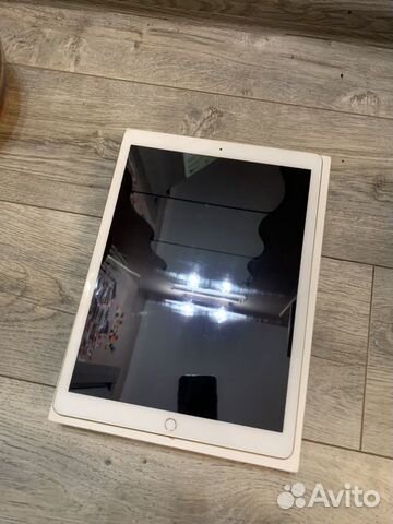 iPad Pro 12.9 128Gb 2015 Wi-Fi iPad Pro 12.9 128Gb 2015 Wi-Fi