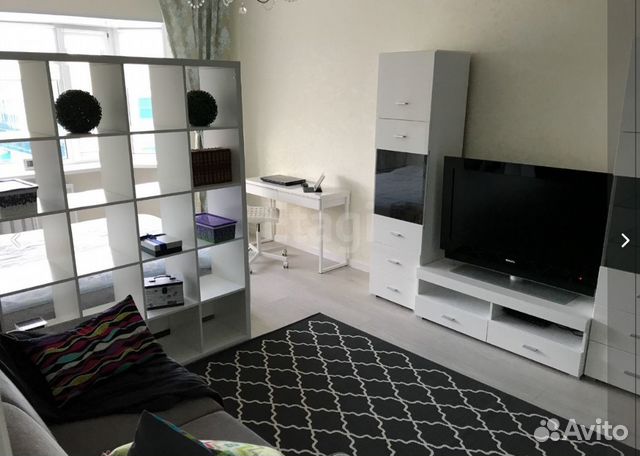 1-к квартира, 40 м², 4/5 эт. 1-к квартира, 40 м², 4/5 эт.