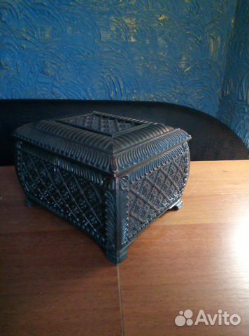 Ларец шкатулка