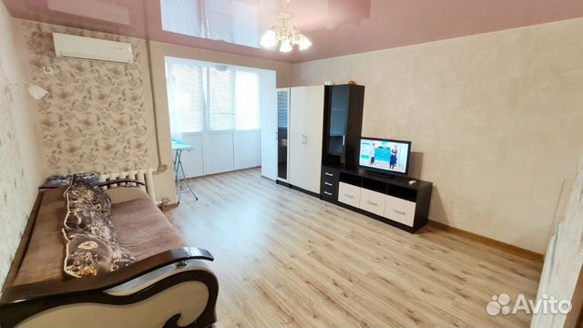 1-к квартира, 38 м², 1/9 эт. 1-к квартира, 38 м², 1/9 эт.