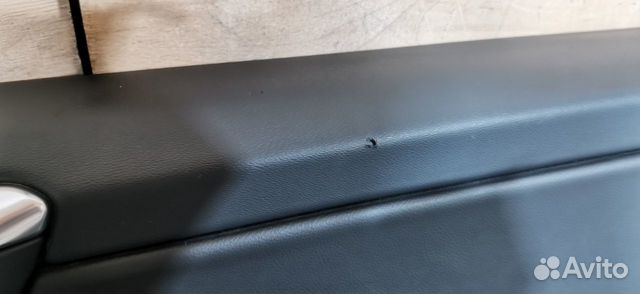 Передняя правая обшивка двери Volvo XC60 1 2008-17 Передняя правая обшивка двери Volvo XC60 1 2008-17