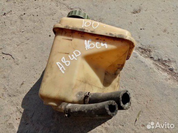 Бачок гидроусилителя Audi A8 D2 4.2