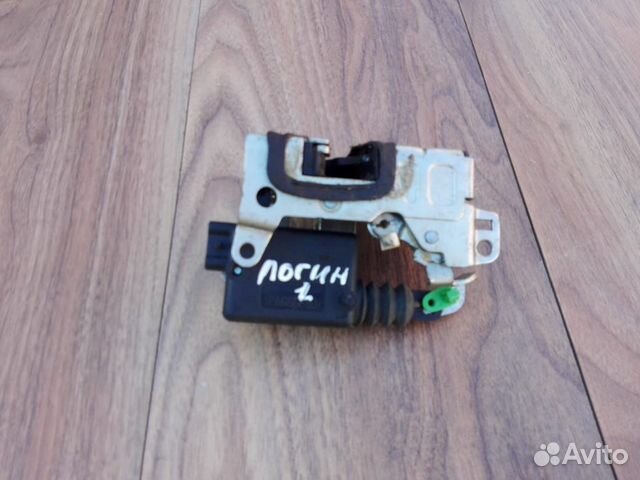 Замок двери передней левой Рено Logan 1