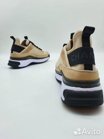 Кожаные кроссовки Chanel Кожаные кроссовки Chanel