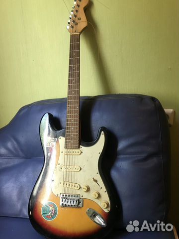 Электрогитара Стратокастер