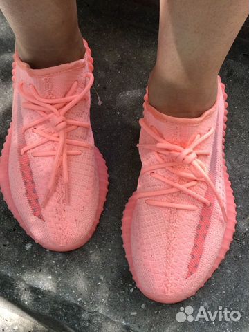 Кроссовки женские Yeezy Boost 350 Кроссовки женские Yeezy Boost 350