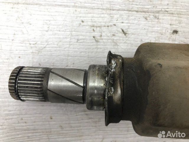 Полуось правая Mitsubishi Colt Z34A 4A90 2008 Полуось правая Mitsubishi Colt Z34A 4A90 2008