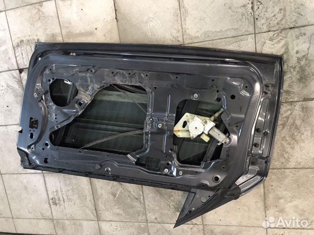 Дверь правая bmw e81