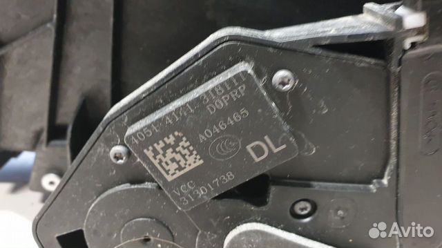 Замок двери передней левой Volvo S60 Замок двери передней левой Volvo S60