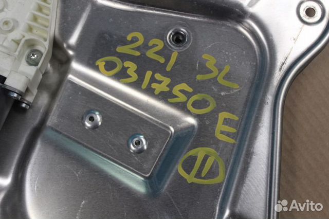 Стеклоподъемник задний левый Mercedes S-klasse W22
