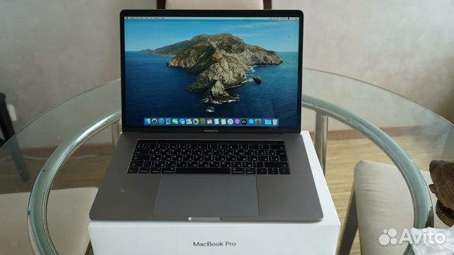 MacBook pro 15 2017 i7 Touchbar