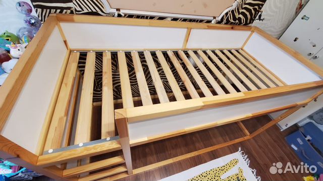 Детская кровать IKEA kura спальное место 90х200 Детская кровать IKEA kura спальное место 90х200