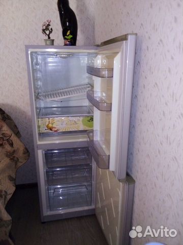 Холодильник Холодильник