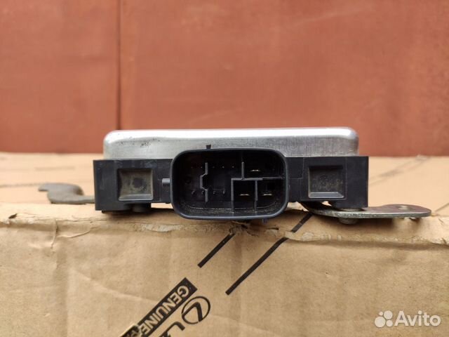 Конвертер Lexus NX 200 200T блок управления оригин Конвертер Lexus NX 200 200T блок управления оригин