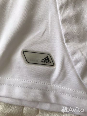 Футболка adidas Футболка adidas