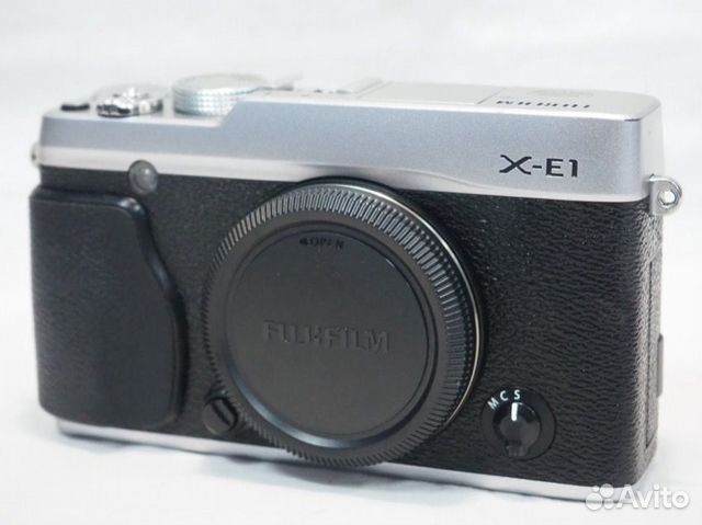 Fujifilm X-E1 Body Silver Fujifilm X-E1 Body Silver