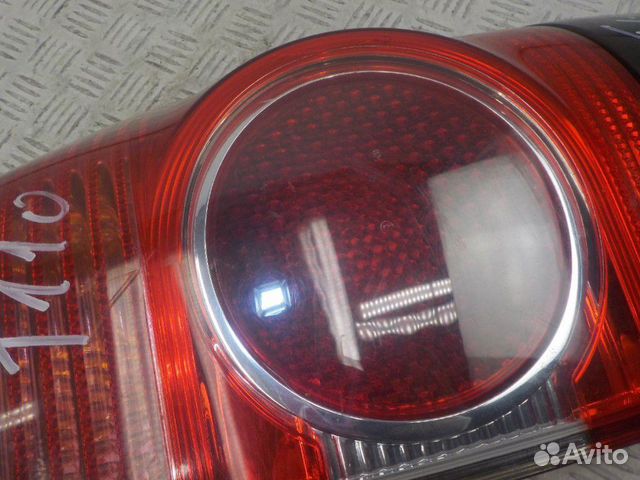 Фонарь задний наружный правый Volkswagen Sharan Фонарь задний наружный правый Volkswagen Sharan