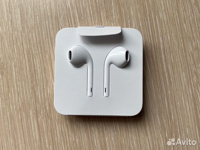 Наушники EarPods Lighting