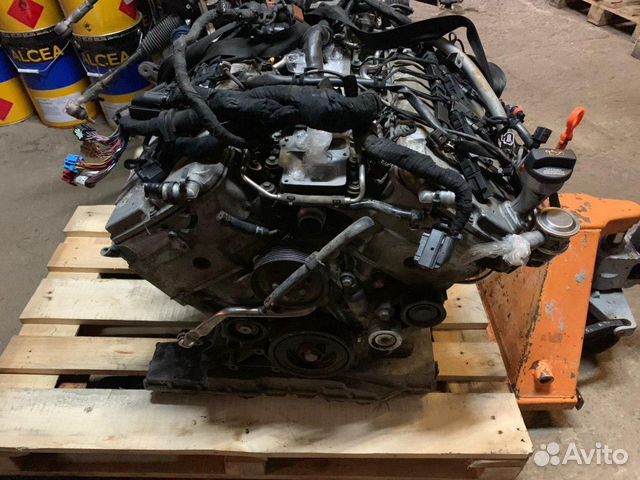 Двигатель без навесного на Audi A8 D3/4E (рестайли Двигатель без навесного на Audi A8 D3/4E (рестайли
