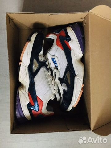 Adidas falcon Adidas falcon