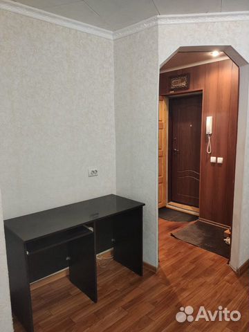 2-к квартира, 42 м², 2/4 эт.