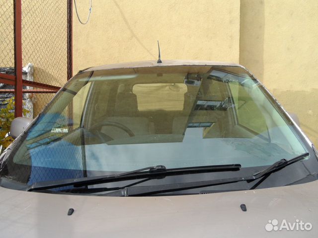 Стекло лобовое новое Toyota Voxy, Noah