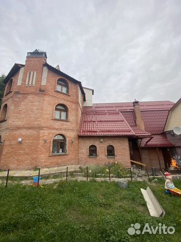 

Коттедж 600 м² на участке 8 сот.